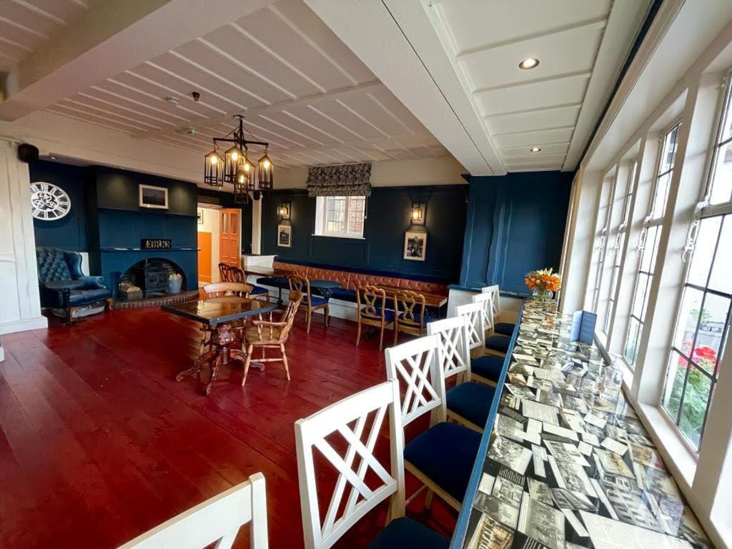 Rose & Crown Apartment Beverley